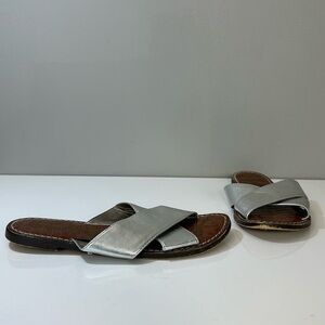 Sam Edelman Gertrude Silver Metallic Crisscross Sandals Size 7.5 Slides Summer